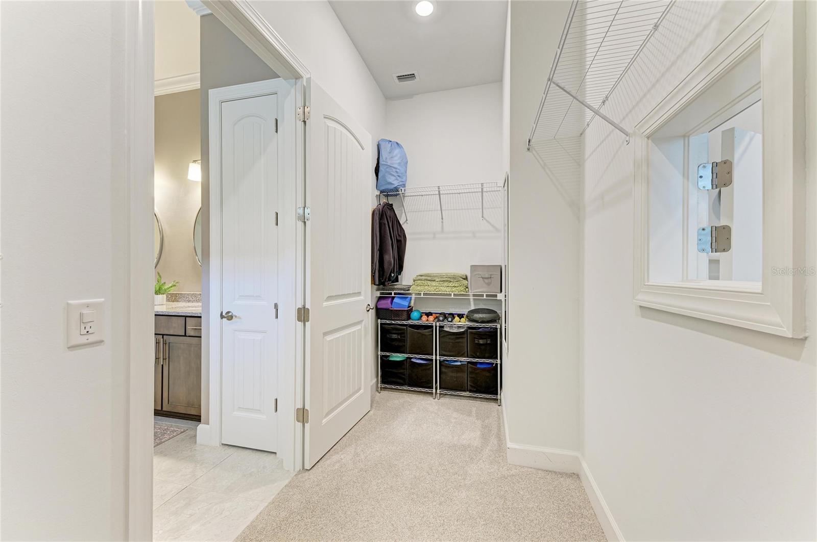 Image 40 of 85 For 17631 Colebrook Circle