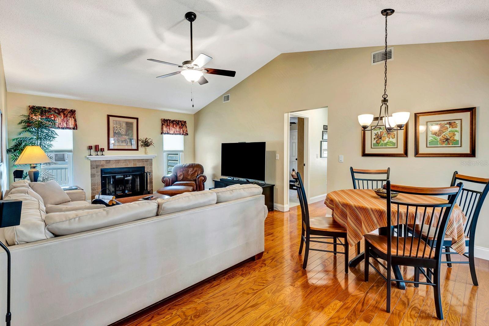 Image 12 of 44 For 5302 19th Avenue W