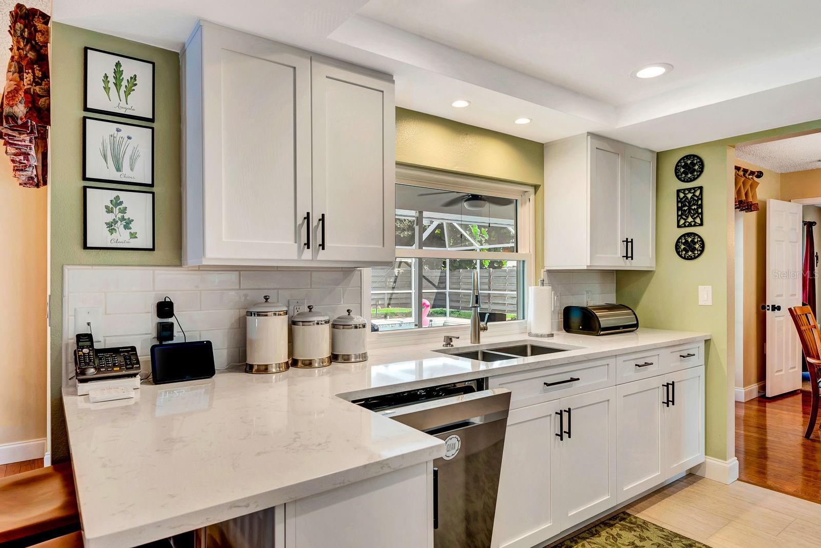 Image 14 of 44 For 5302 19th Avenue W