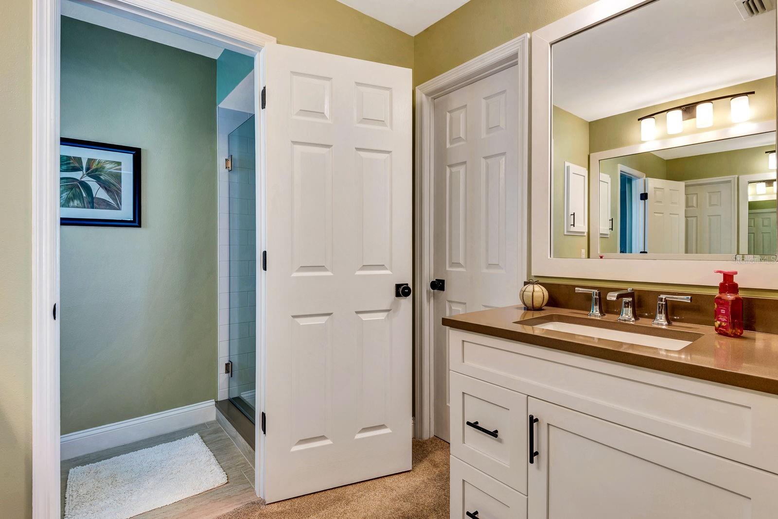 Image 24 of 44 For 5302 19th Avenue W