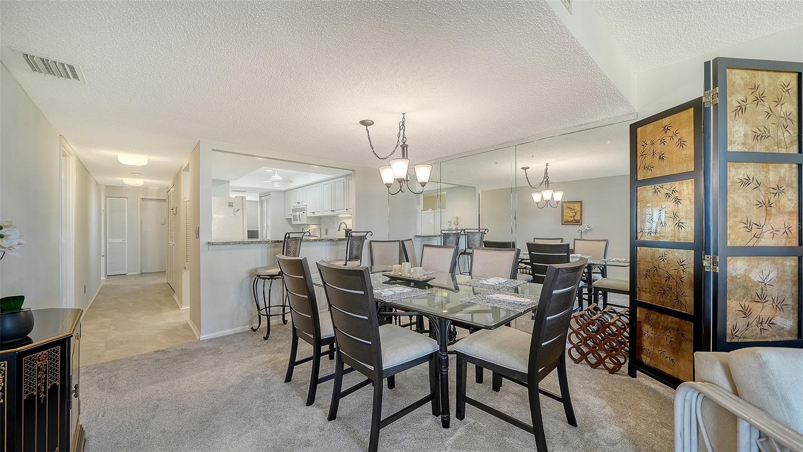 Image 17 of 98 For 8779 Midnight Pass Road 502h