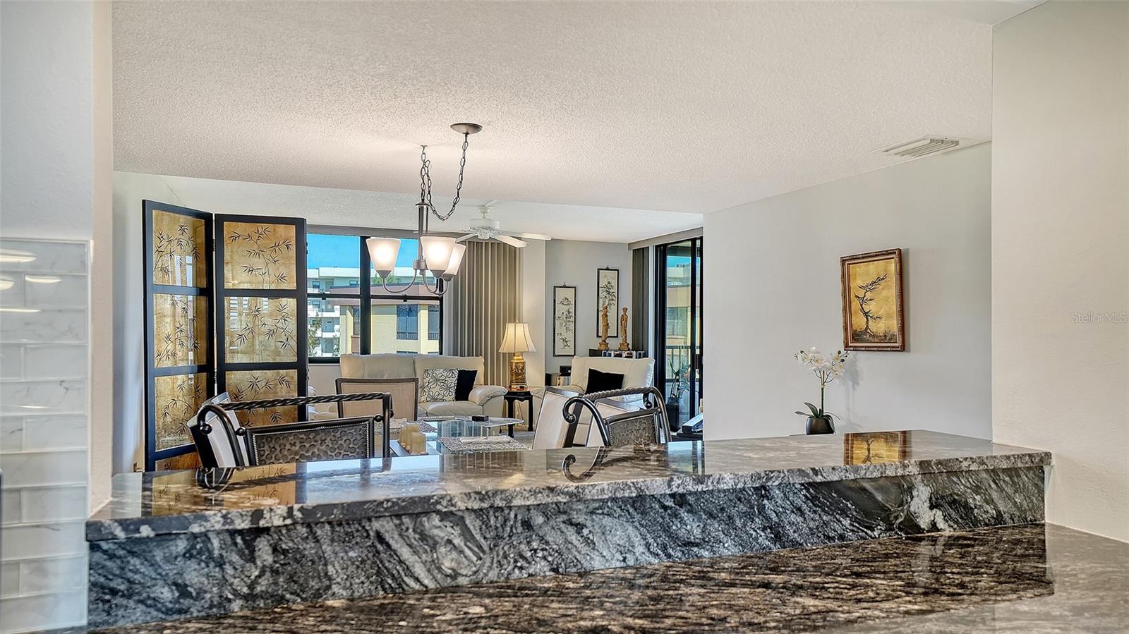 Image 24 of 98 For 8779 Midnight Pass Road 502h