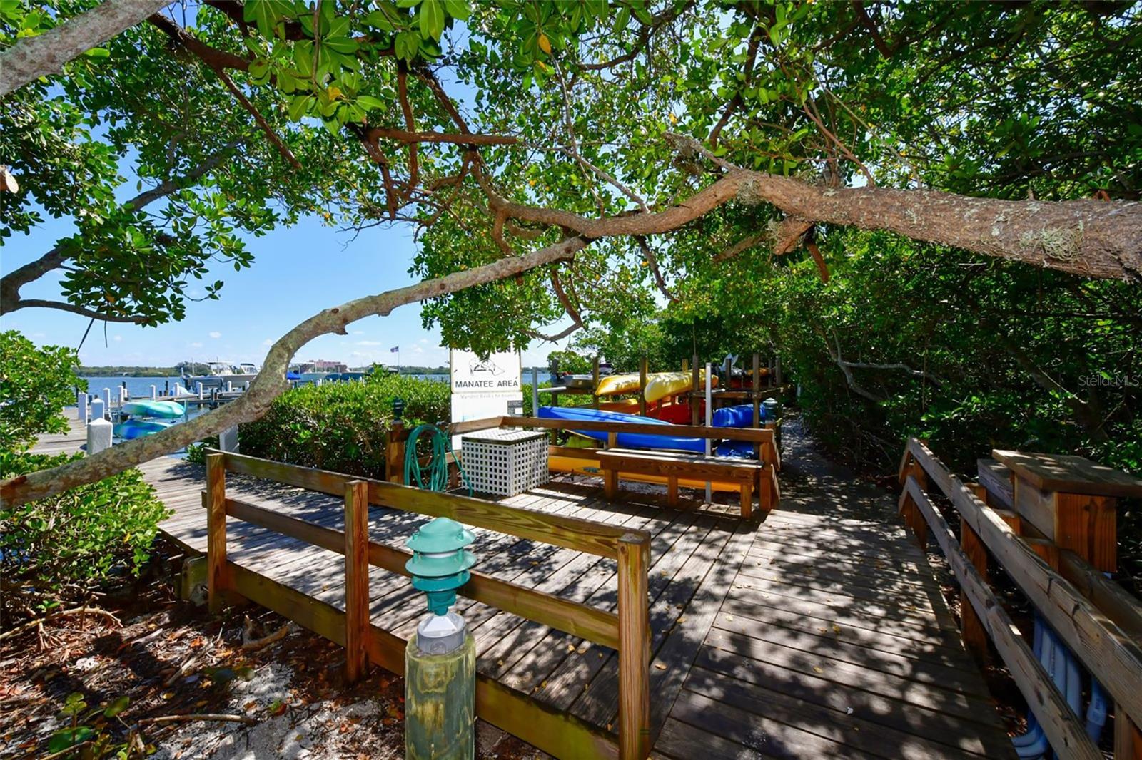 Image 57 of 98 For 8779 Midnight Pass Road 502h