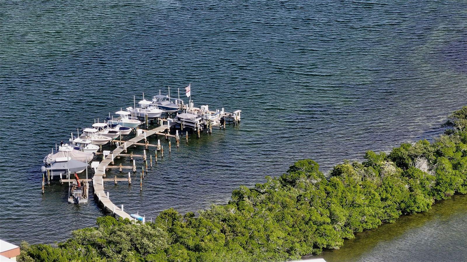 Image 63 of 98 For 8779 Midnight Pass Road 502h