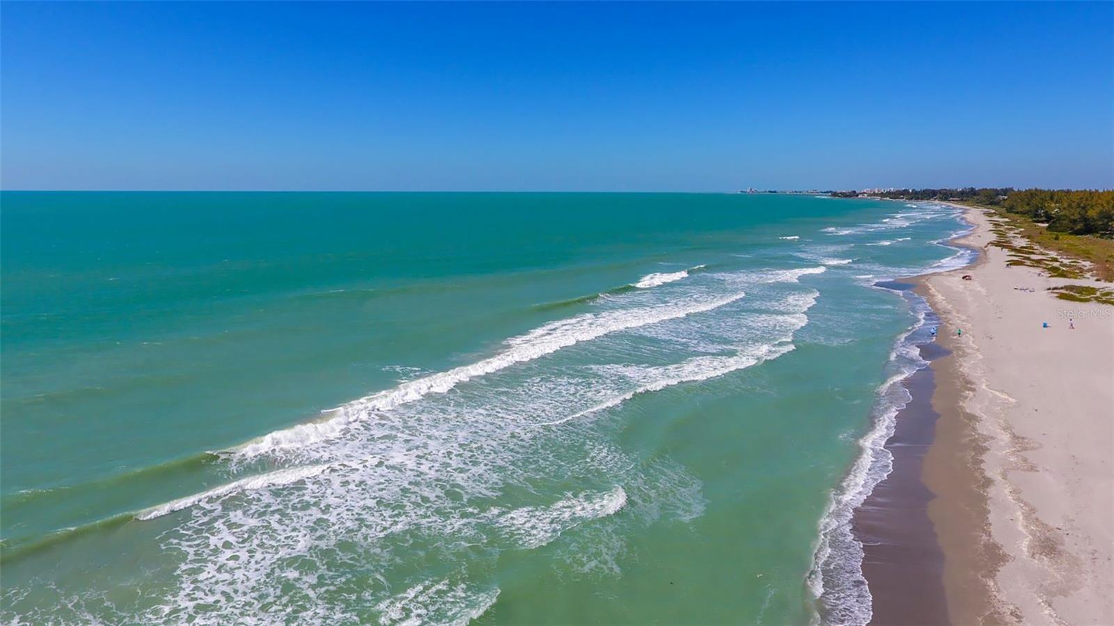 Image 69 of 98 For 8779 Midnight Pass Road 502h