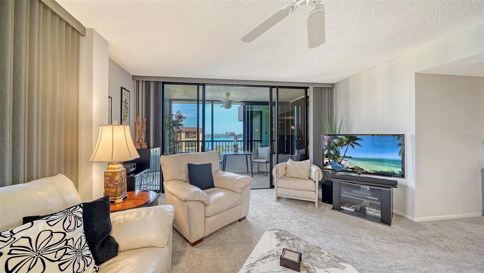 Image 7 of 98 For 8779 Midnight Pass Road 502h