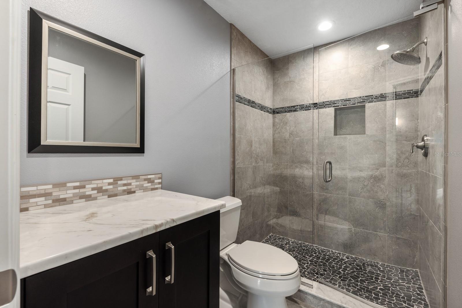 Image 26 of 54 For 4459 Oakley Greene 62