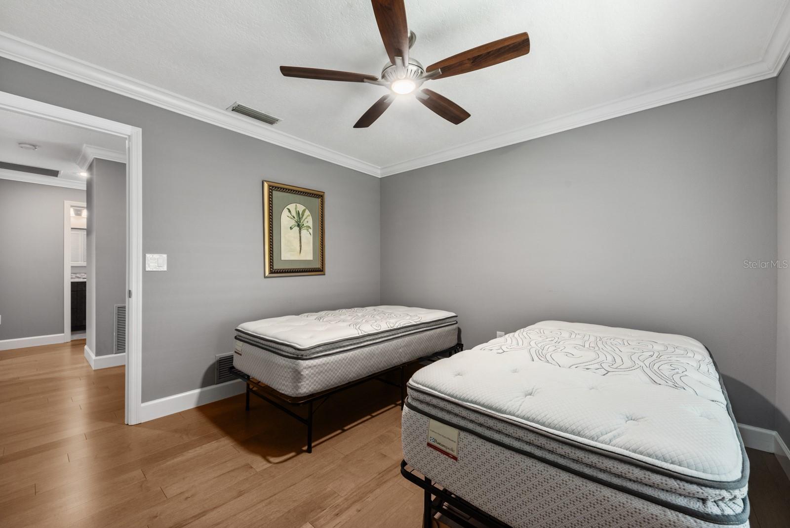 Image 8 of 54 For 4459 Oakley Greene 62