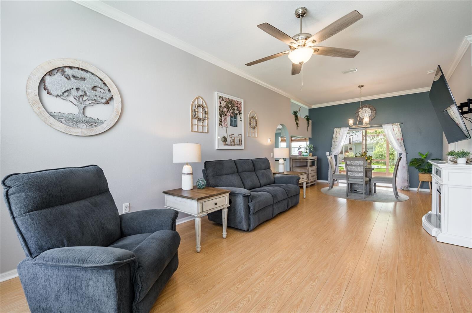 Image 8 of 37 For 9238 Estrella Court