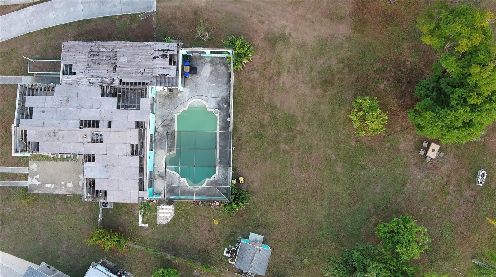 Image 10 of 25 For 6067 Merril Street