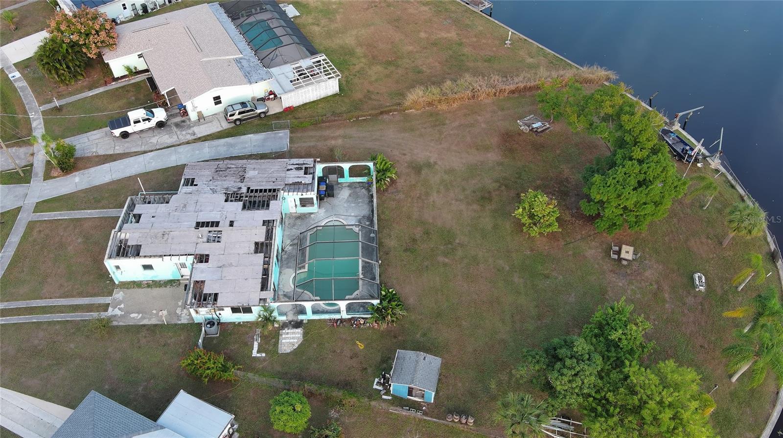 Image 11 of 25 For 6067 Merril Street