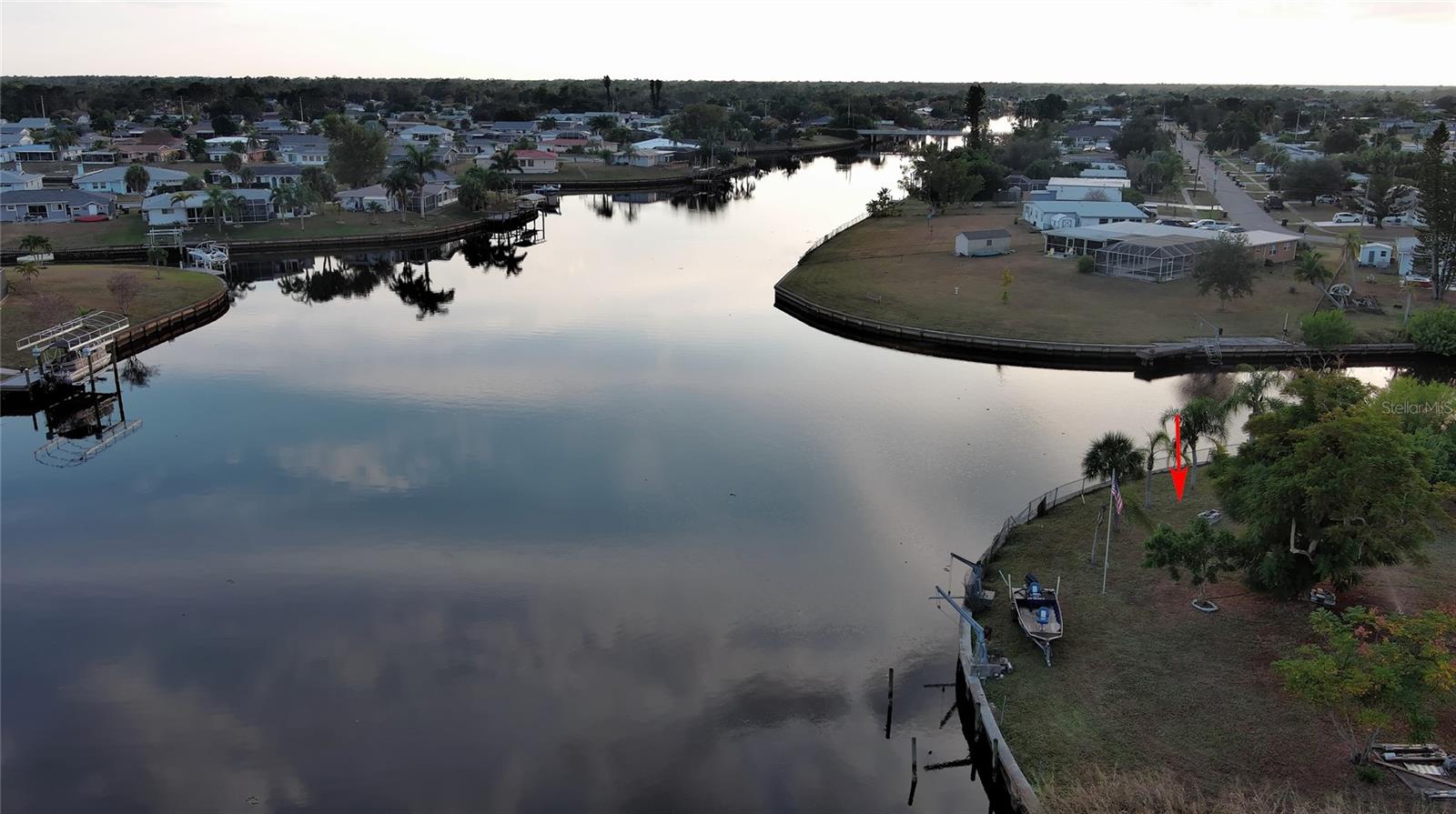 Image 13 of 25 For 6067 Merril Street