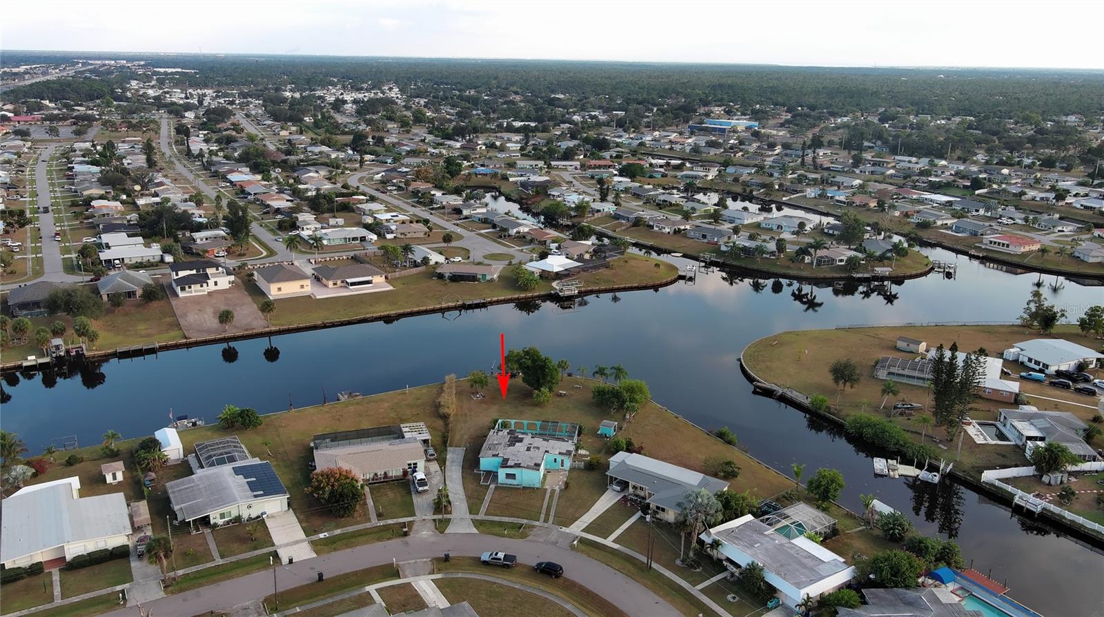 Image 5 of 25 For 6067 Merril Street