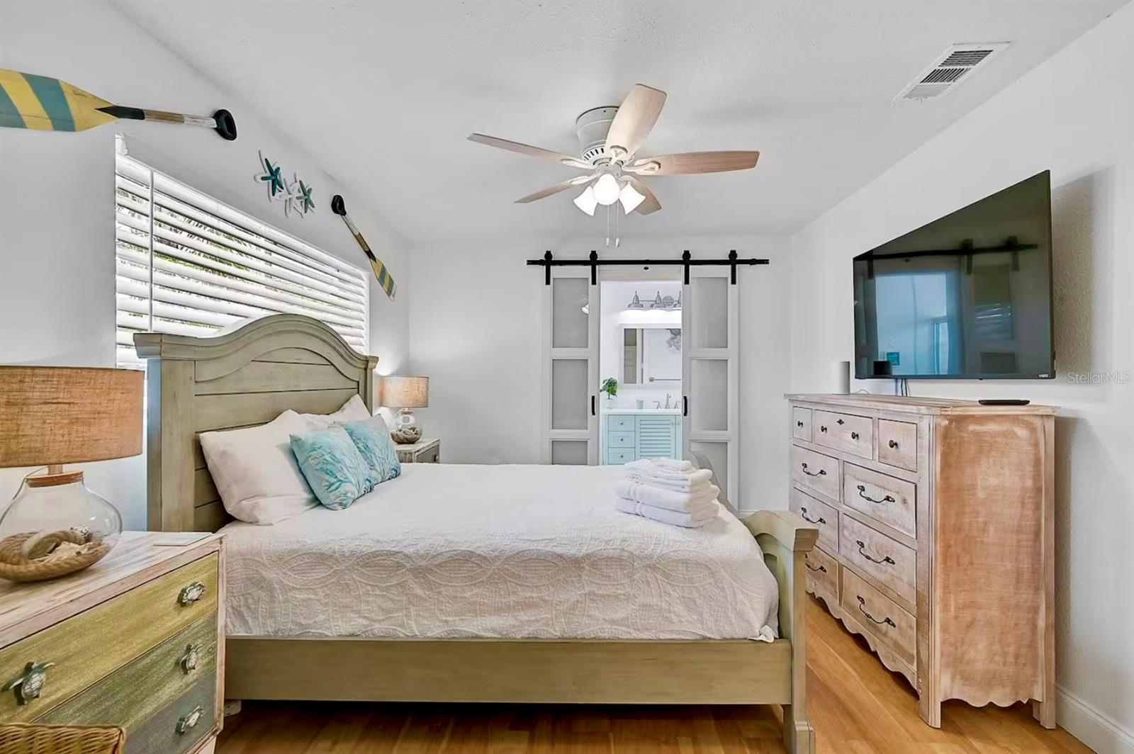 Image 20 of 43 For 316 30th Street W