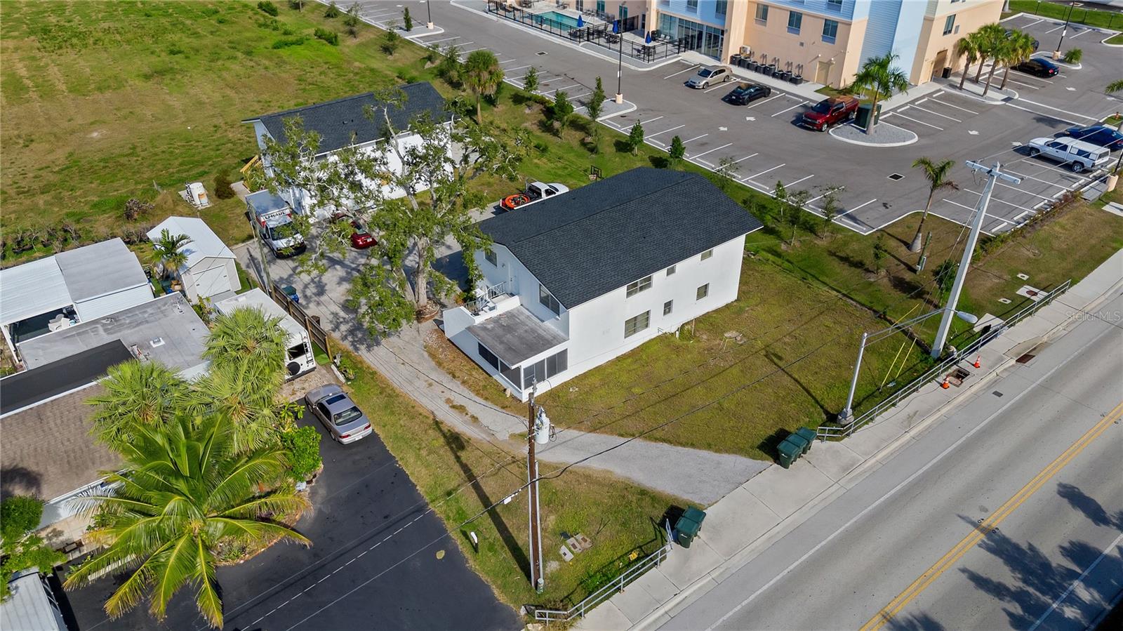 Image 40 of 48 For 210 Albee Road W