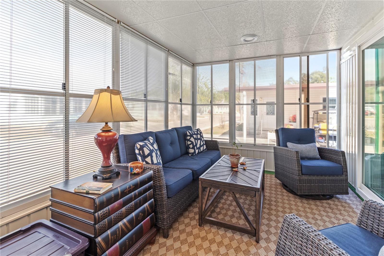 Image 20 of 34 For 5619 Bayshore Road 240