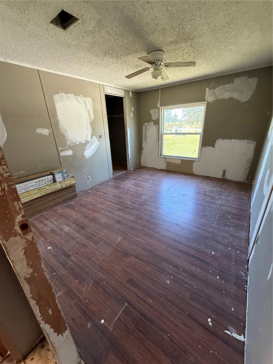 Image 13 of 14 For 2278 Genes Little Acres Avenue