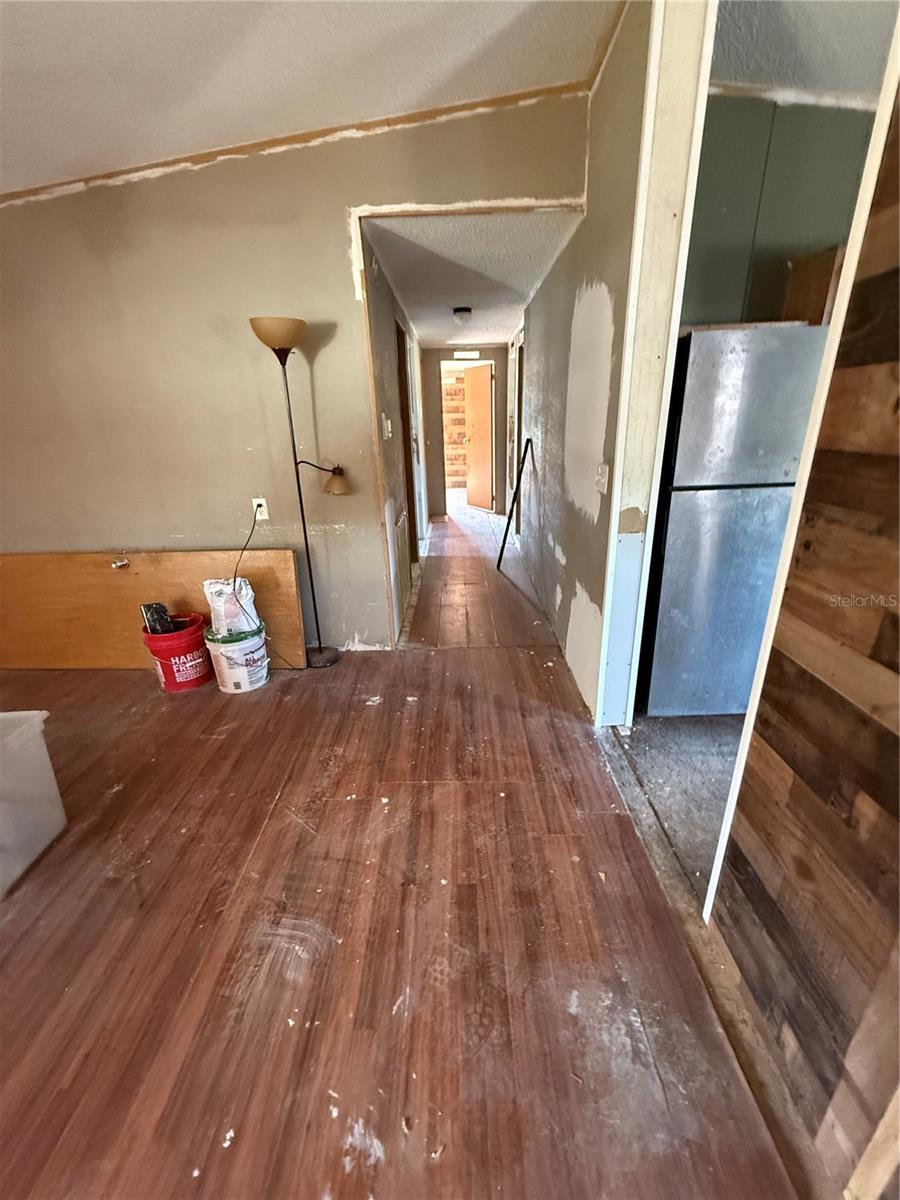 Image 9 of 14 For 2278 Genes Little Acres Avenue