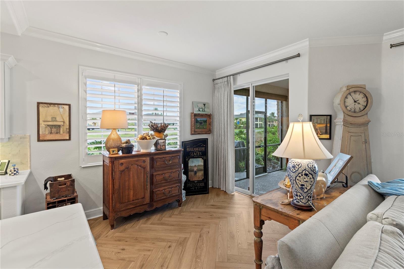 Image 19 of 59 For 1151 Riverscape Street