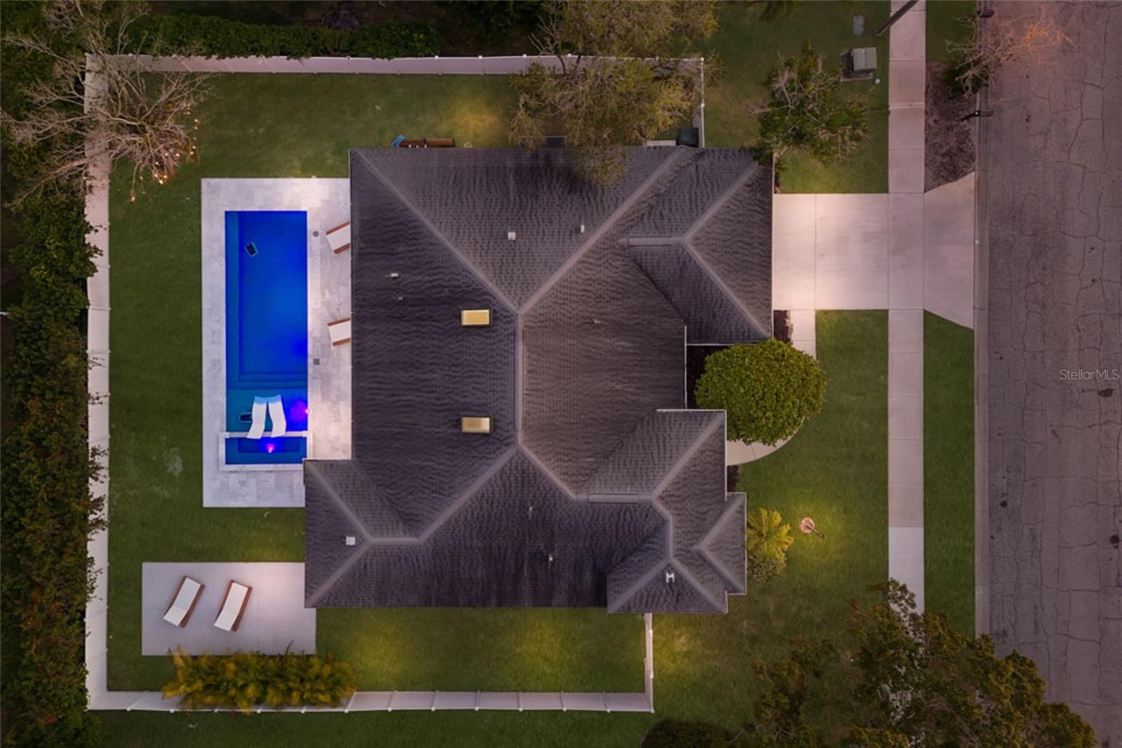 Image 48 of 48 For 597 Oak River Court