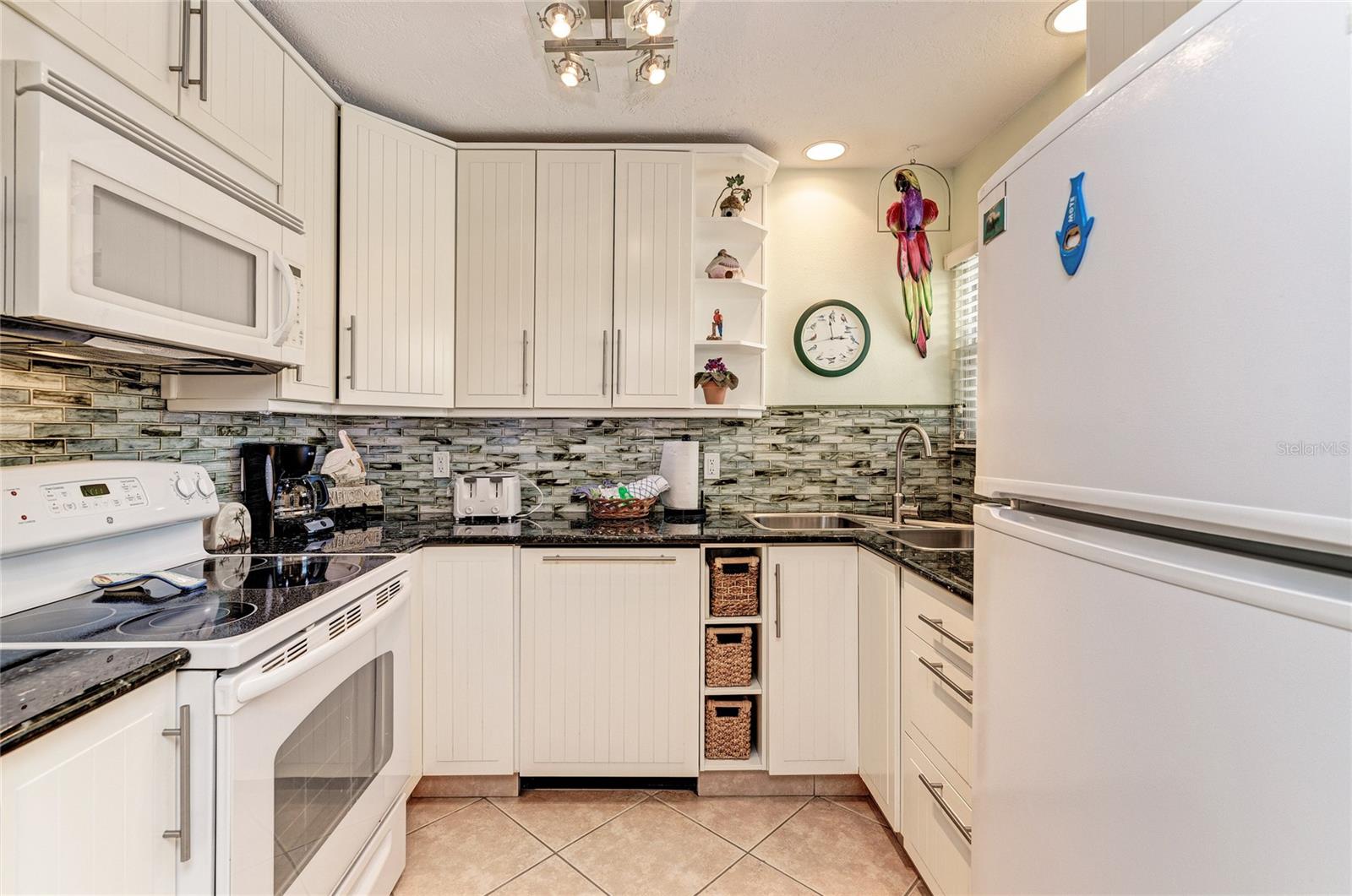 Image 11 of 52 For 4725 Gulf Of Mexico Drive 314