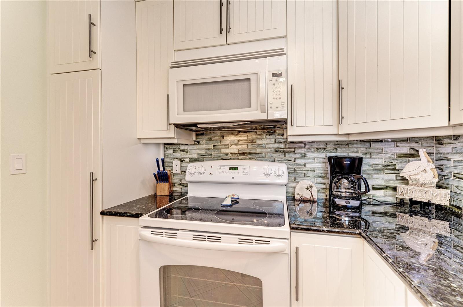 Image 13 of 52 For 4725 Gulf Of Mexico Drive 314