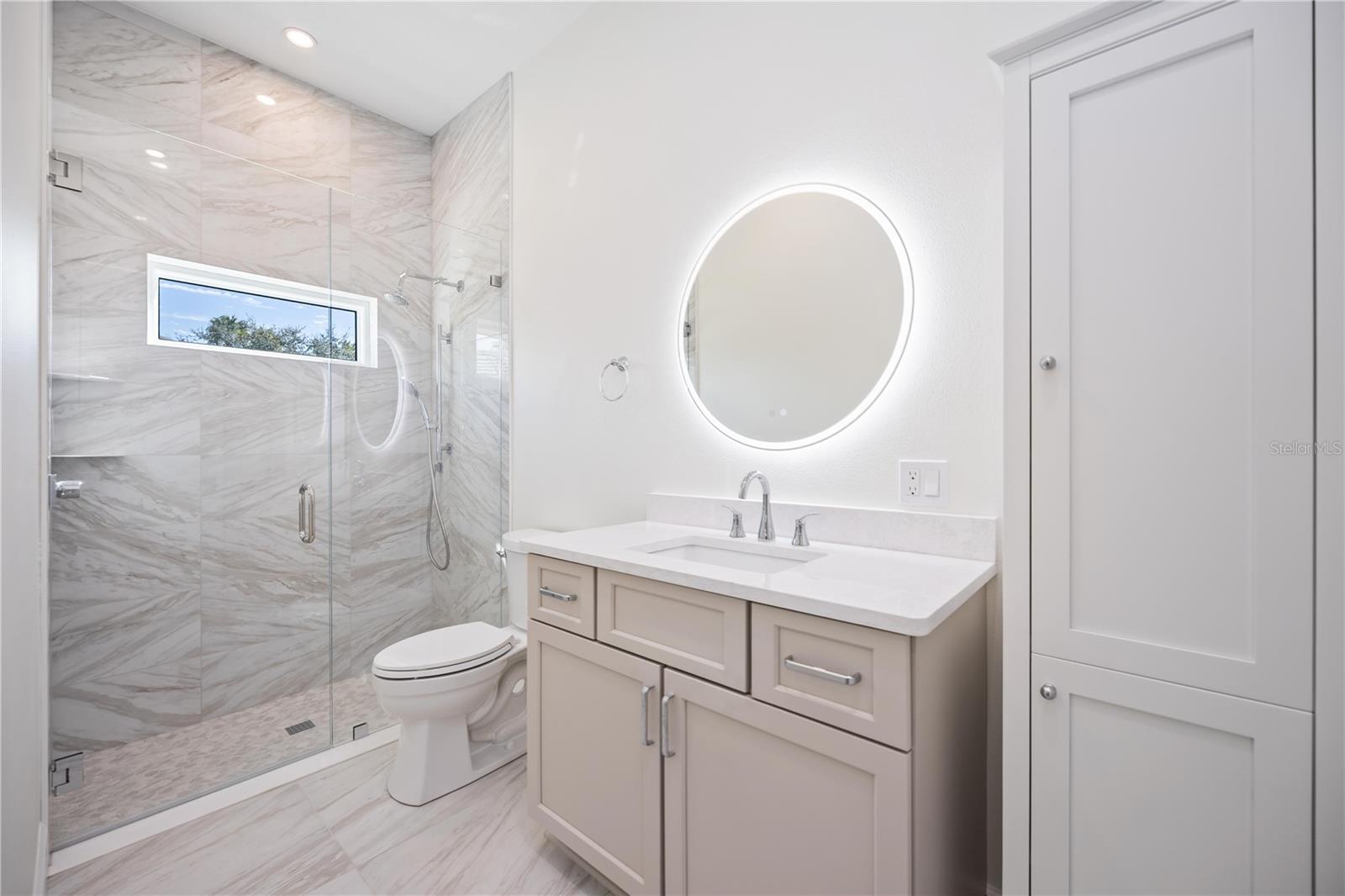 Image 10 of 37 For 7922 Royal Birkdale Circle