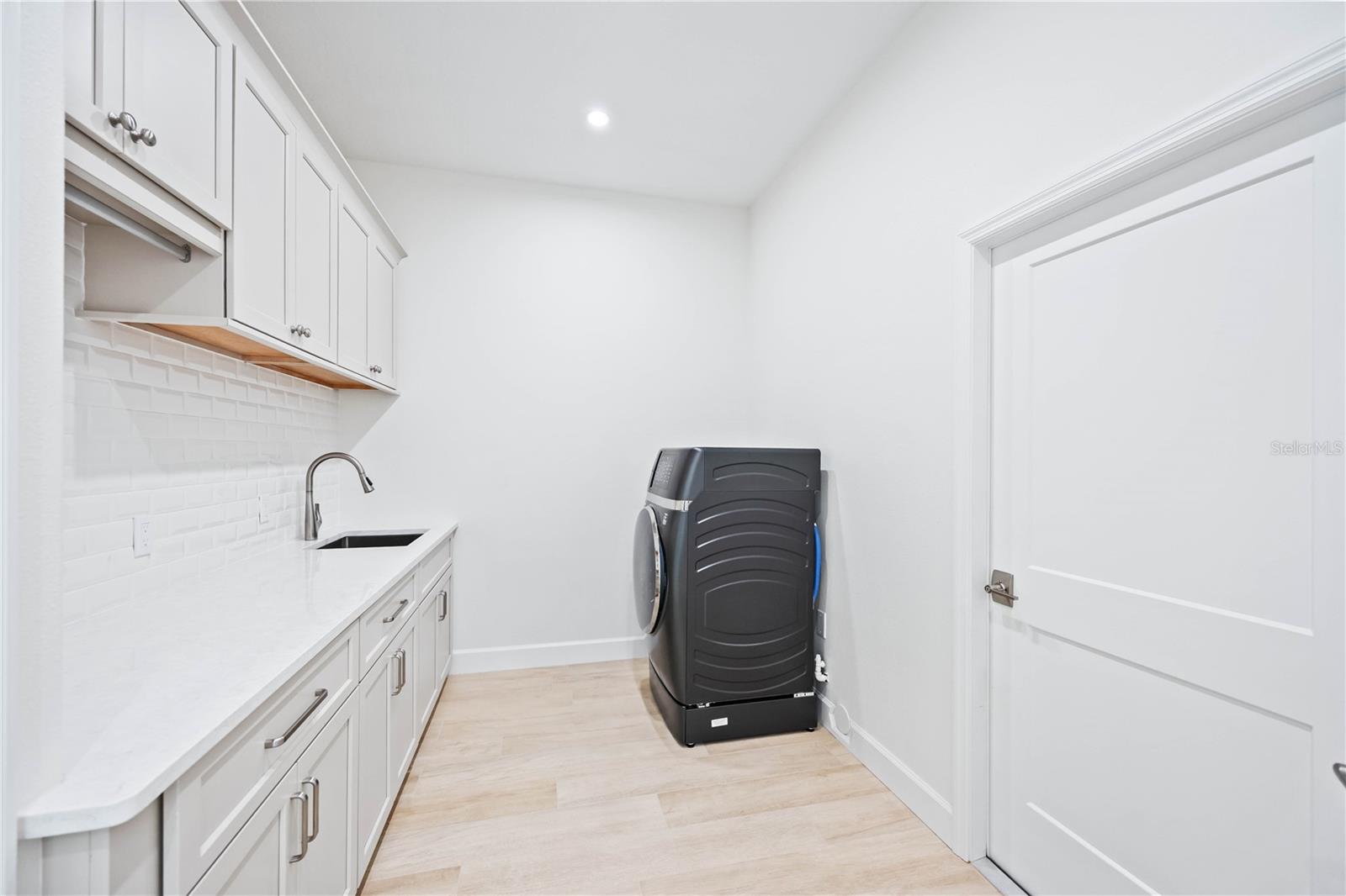 Image 13 of 37 For 7922 Royal Birkdale Circle