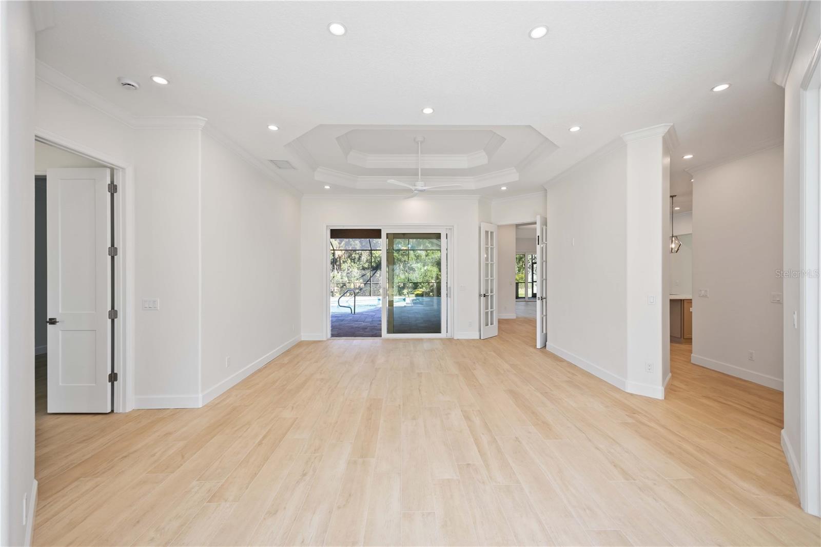 Image 16 of 37 For 7922 Royal Birkdale Circle