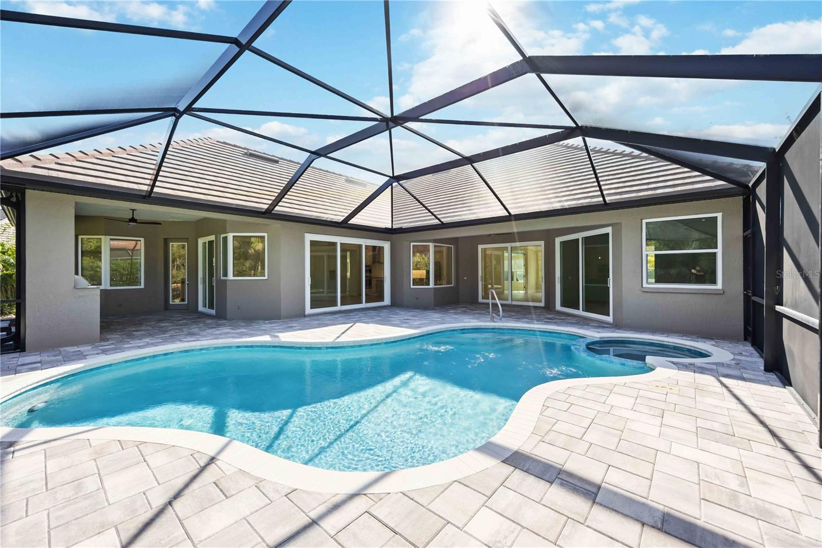 Image 27 of 37 For 7922 Royal Birkdale Circle