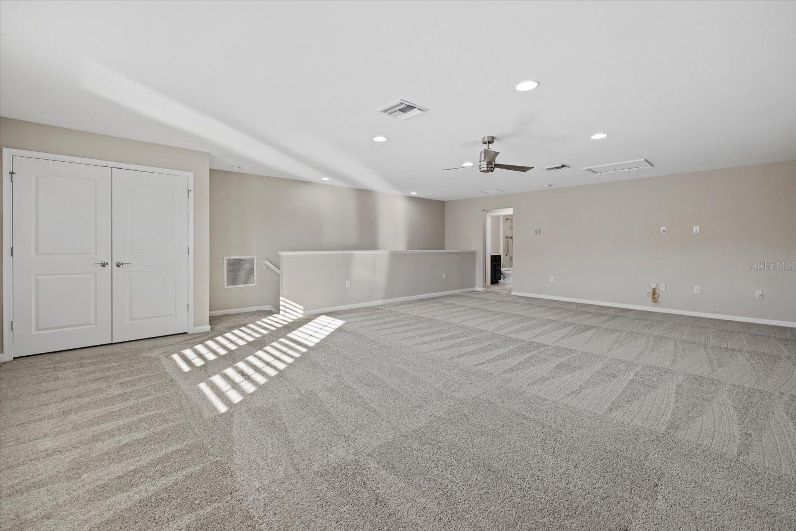 Image 33 of 70 For 11420 Golden Bay Place