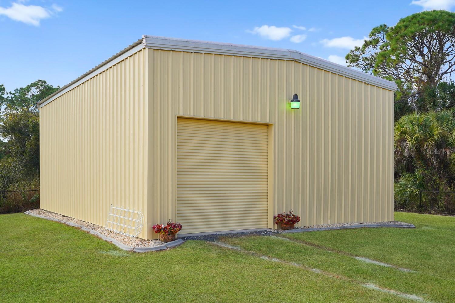 Image 24 of 26 For 3239 Albin Avenue