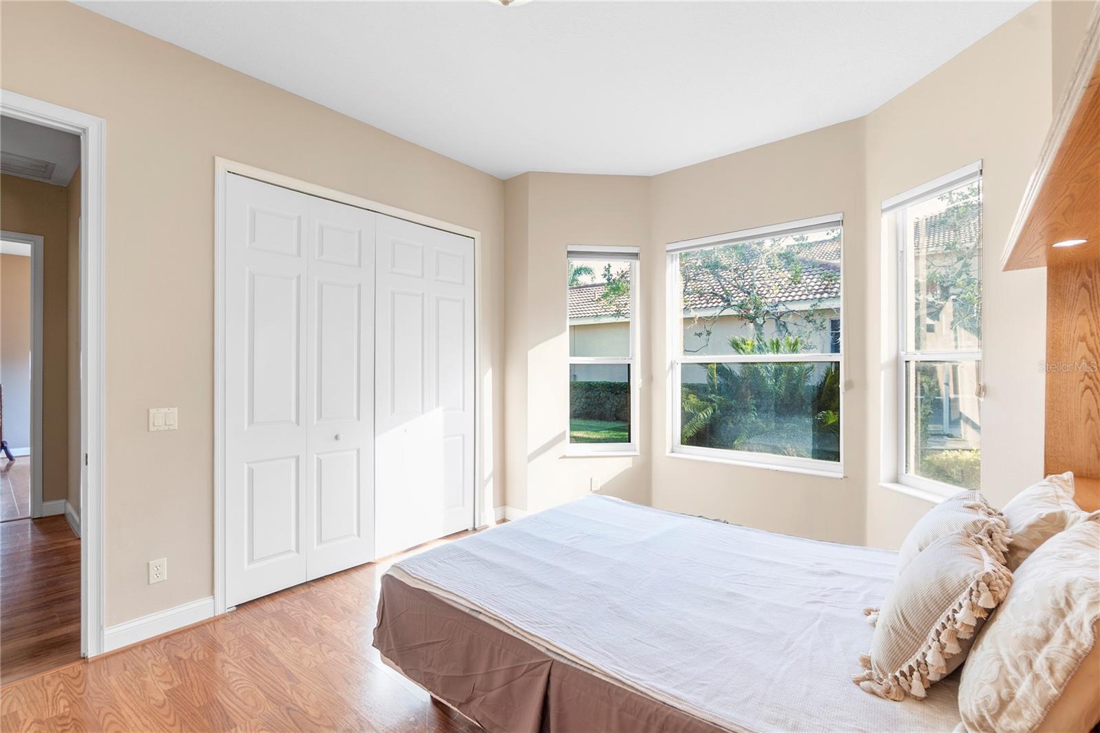 Image 44 of 47 For 8882 Bloomfield Boulevard