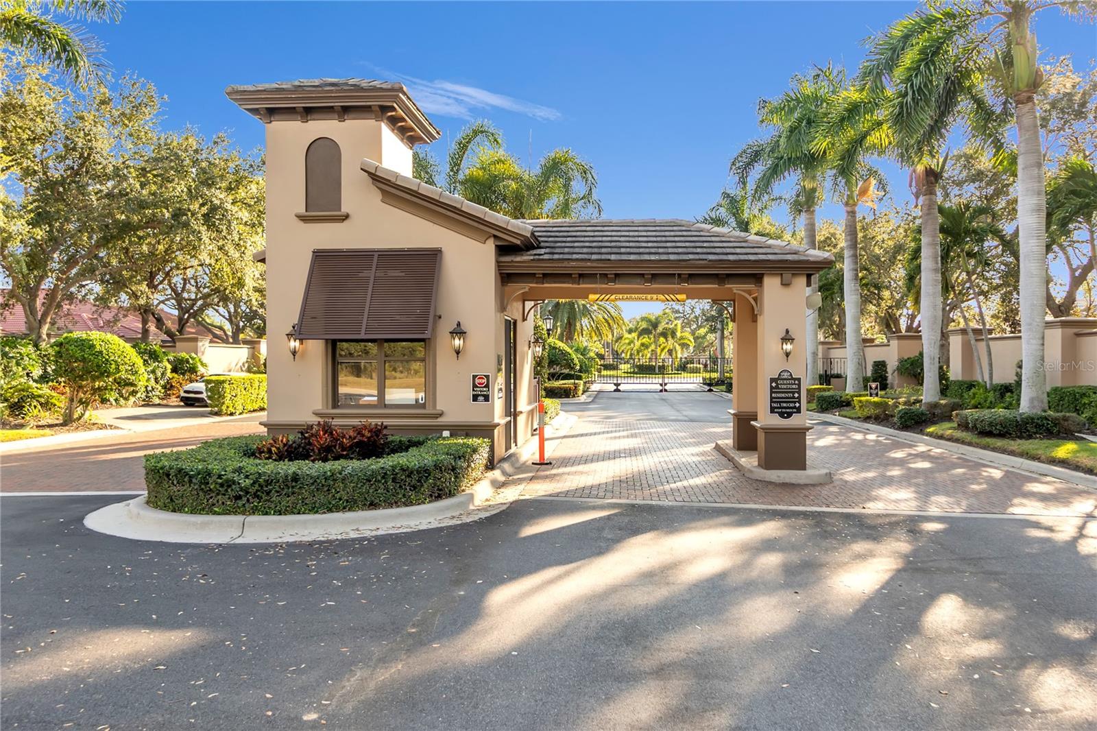 Image 45 of 47 For 8882 Bloomfield Boulevard