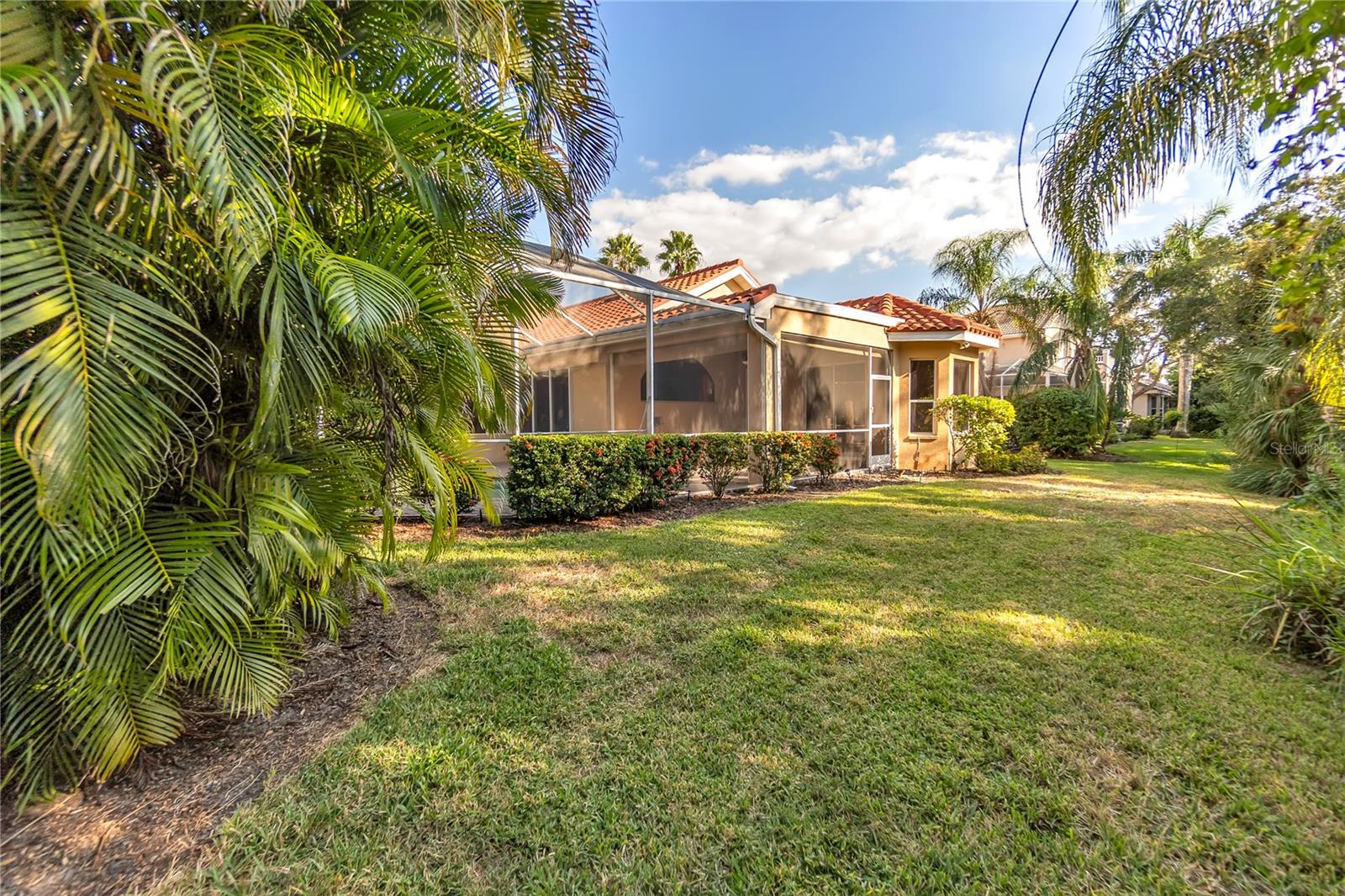 Image 7 of 47 For 8882 Bloomfield Boulevard