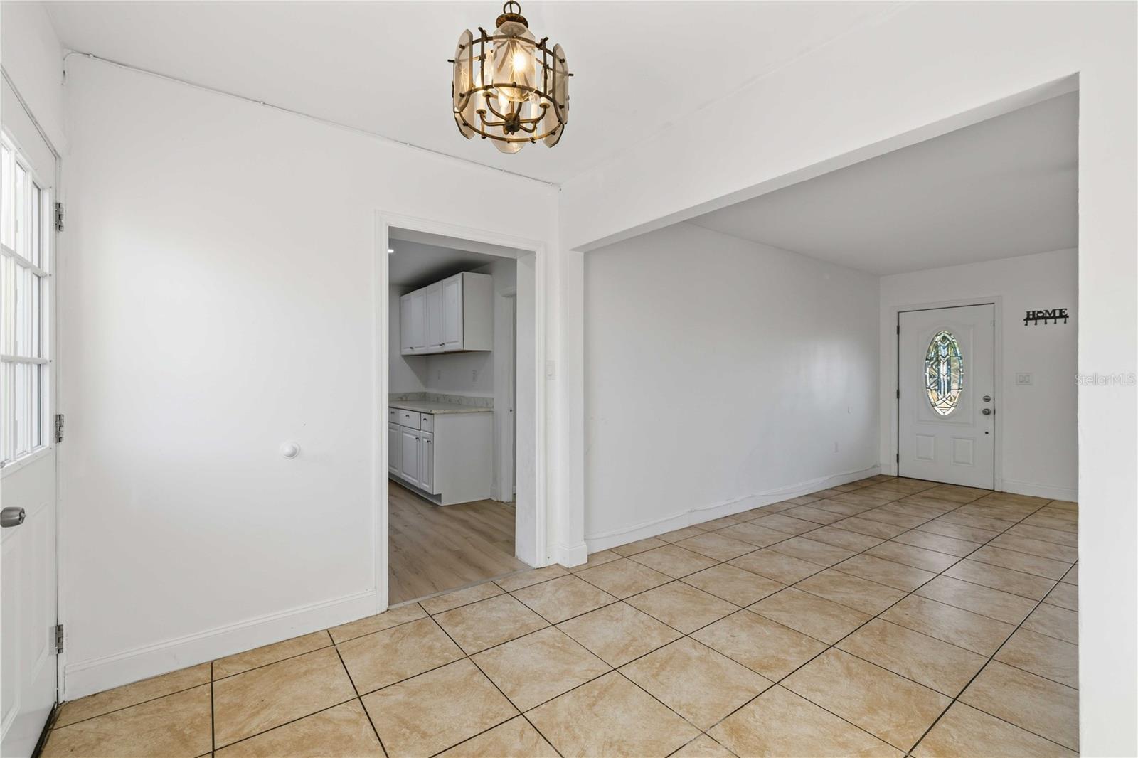 Image 18 of 29 For 117 San Rafael Avenue