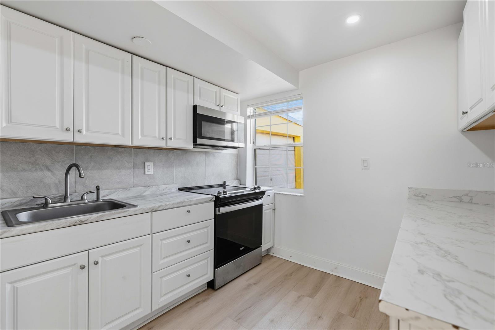 Image 4 of 29 For 117 San Rafael Avenue