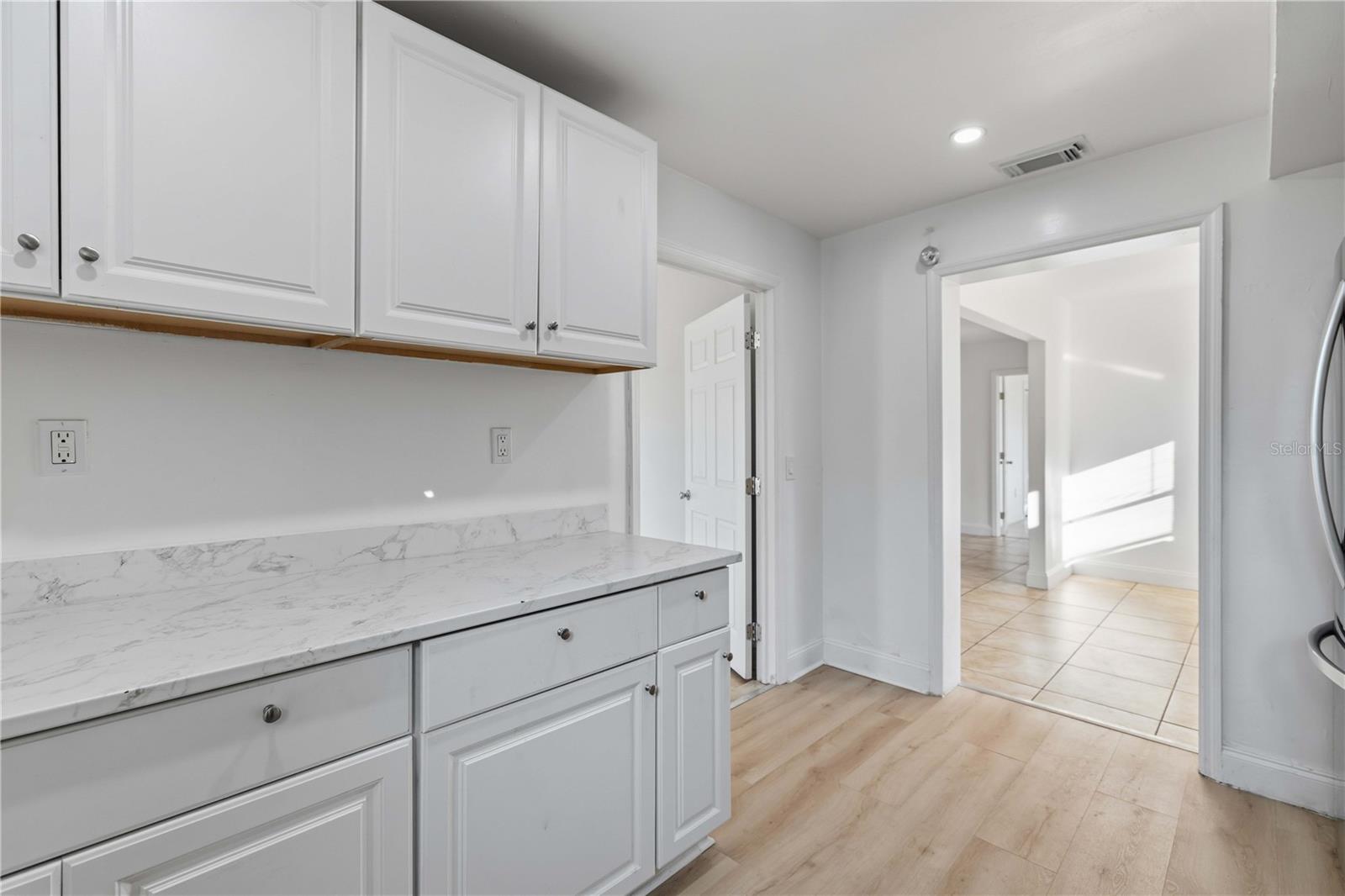 Image 6 of 29 For 117 San Rafael Avenue