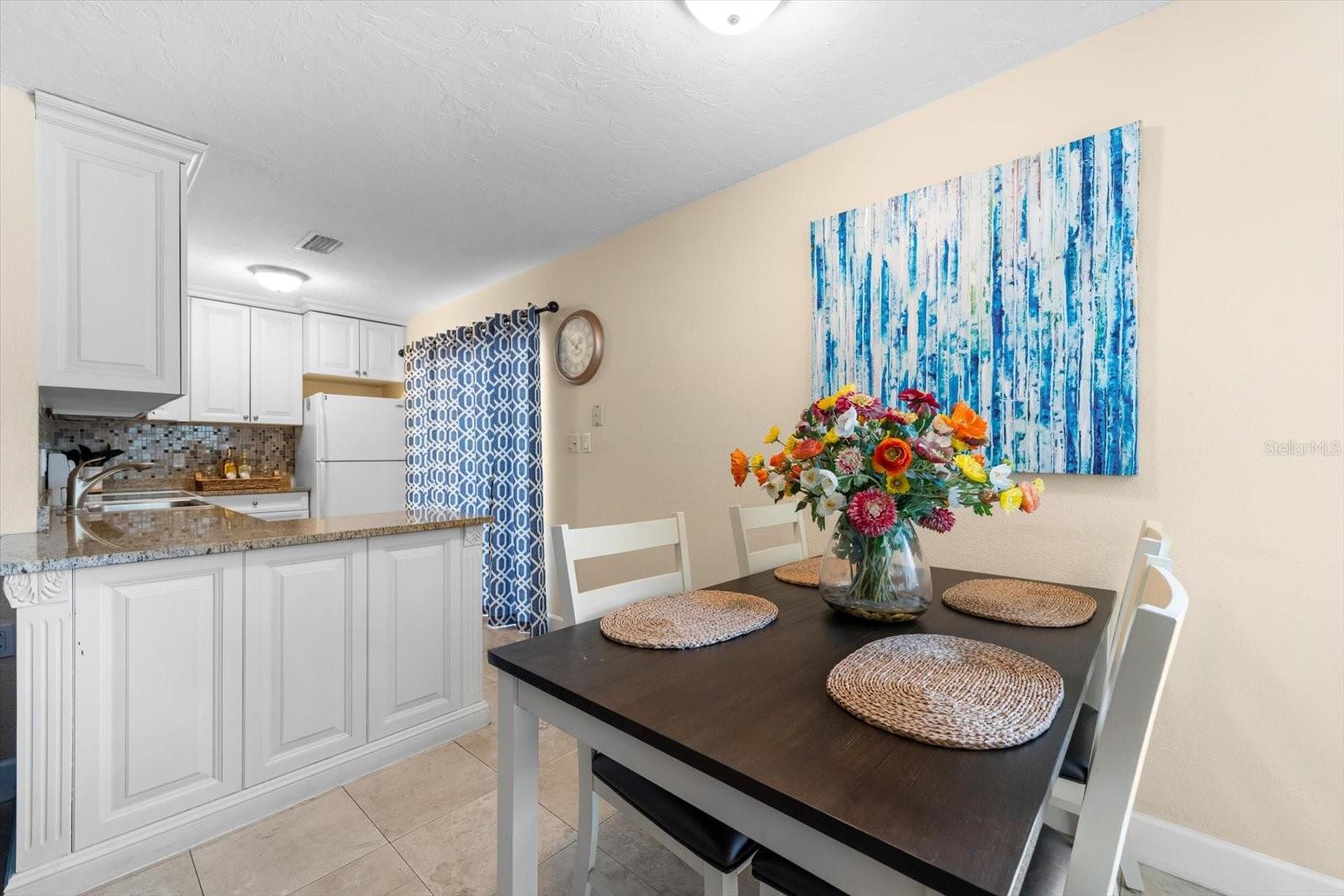 Image 11 of 99 For 6451 Elmwood Avenue H