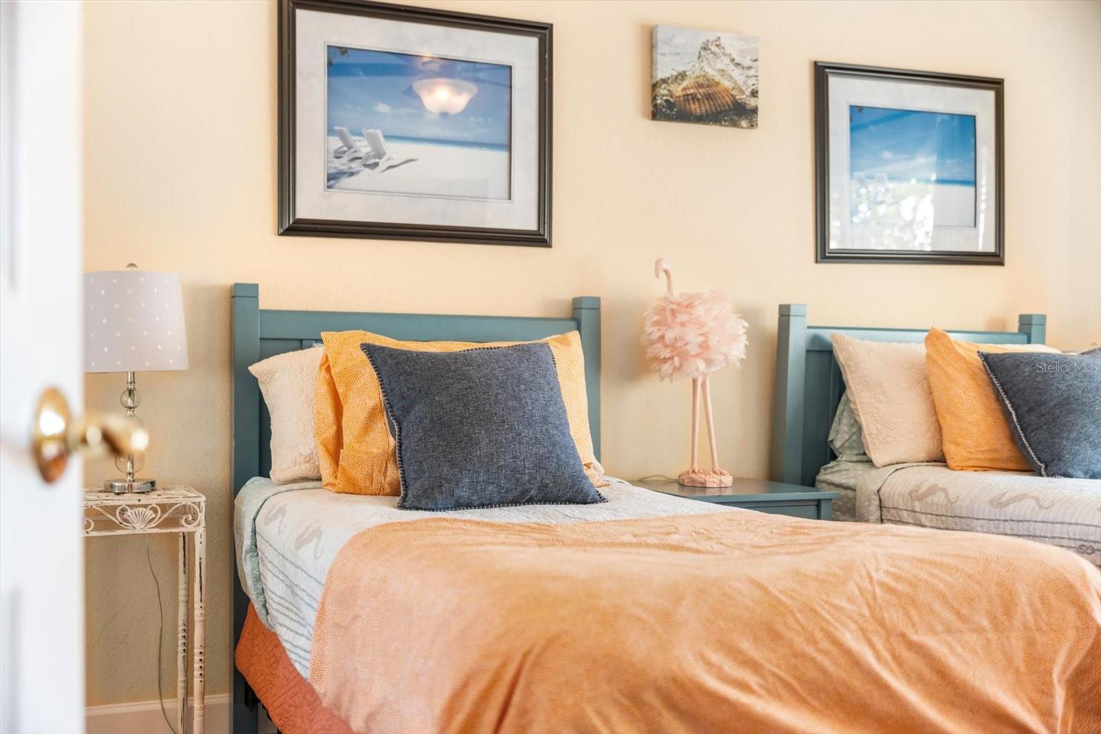 Image 54 of 99 For 6451 Elmwood Avenue H