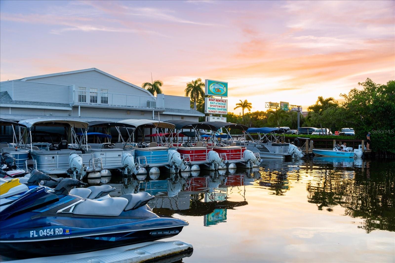 Image 67 of 99 For 6451 Elmwood Avenue H