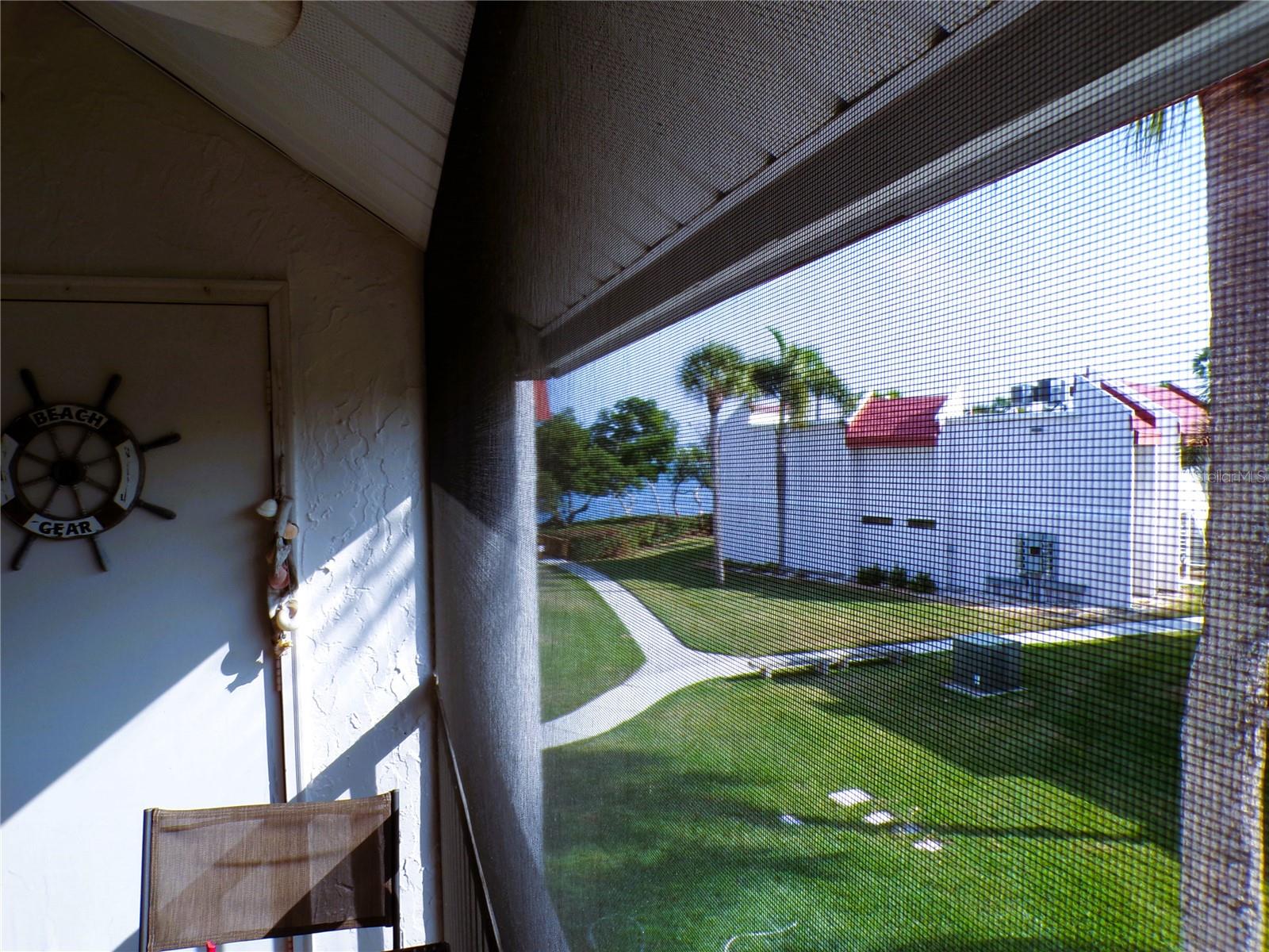 Image 16 of 42 For 1801 Gulf Drive N 238