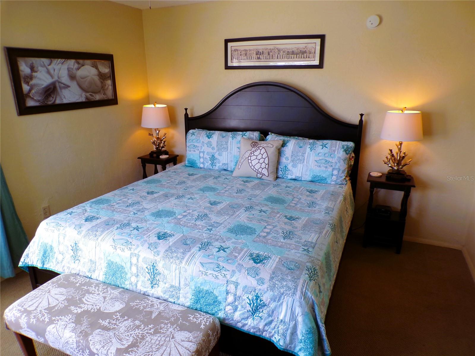 Image 22 of 42 For 1801 Gulf Drive N 238