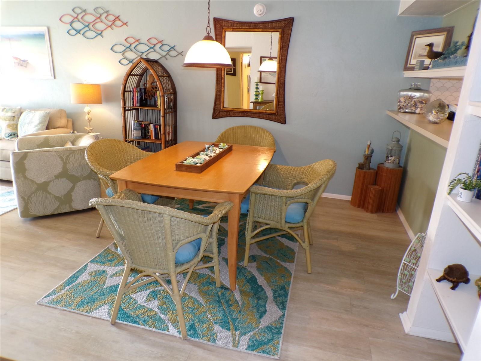 Image 4 of 42 For 1801 Gulf Drive N 238