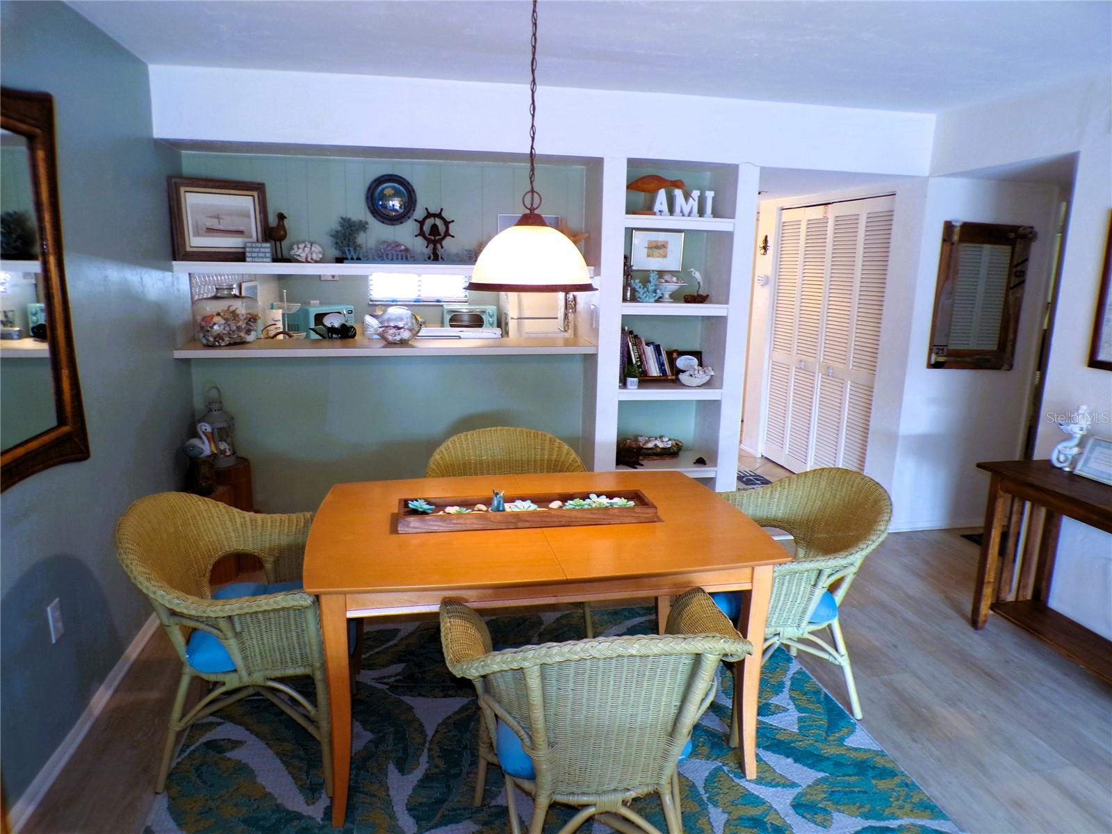 Image 6 of 42 For 1801 Gulf Drive N 238