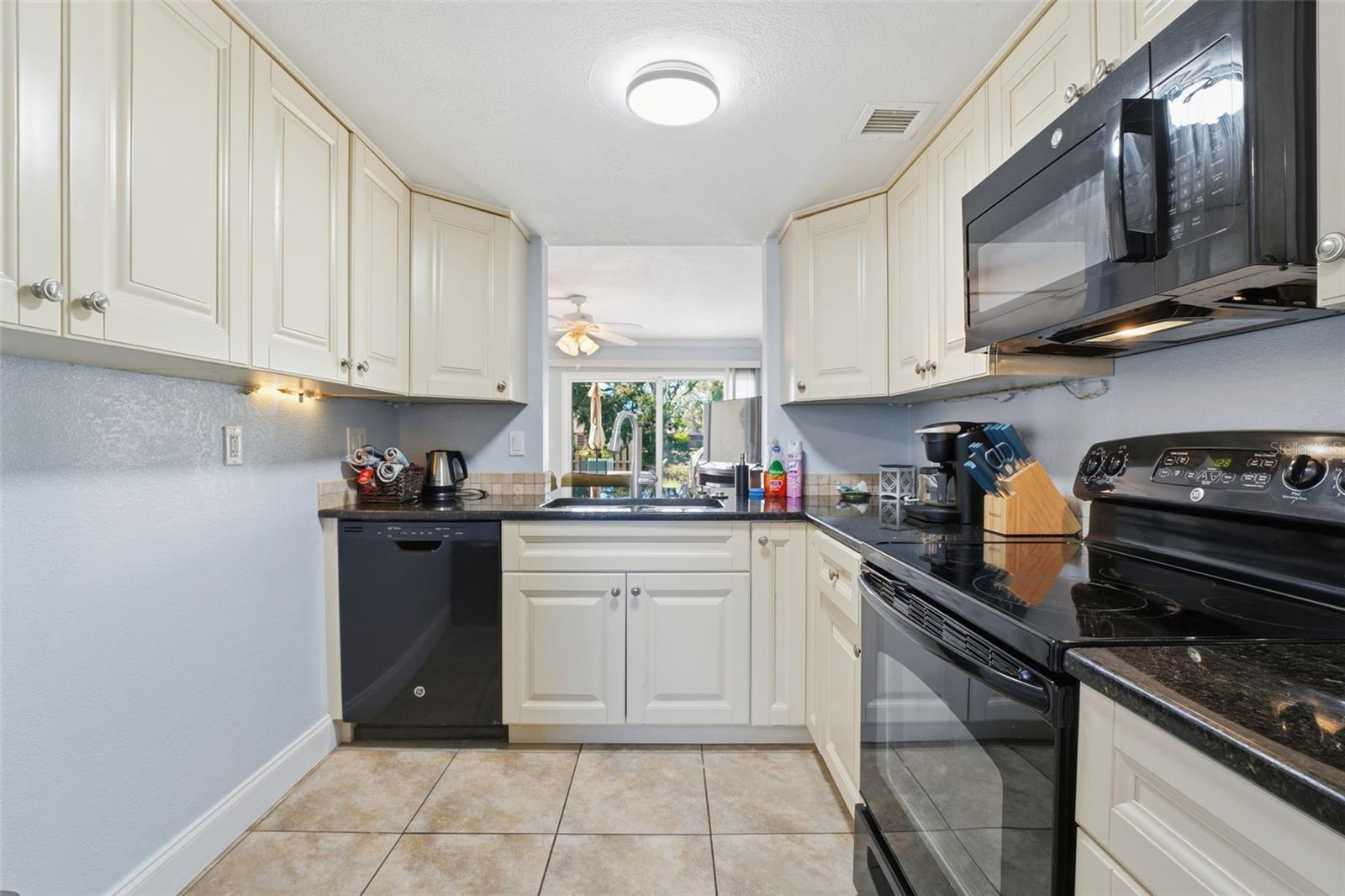 Image 12 of 31 For 3435 Clark Road 136