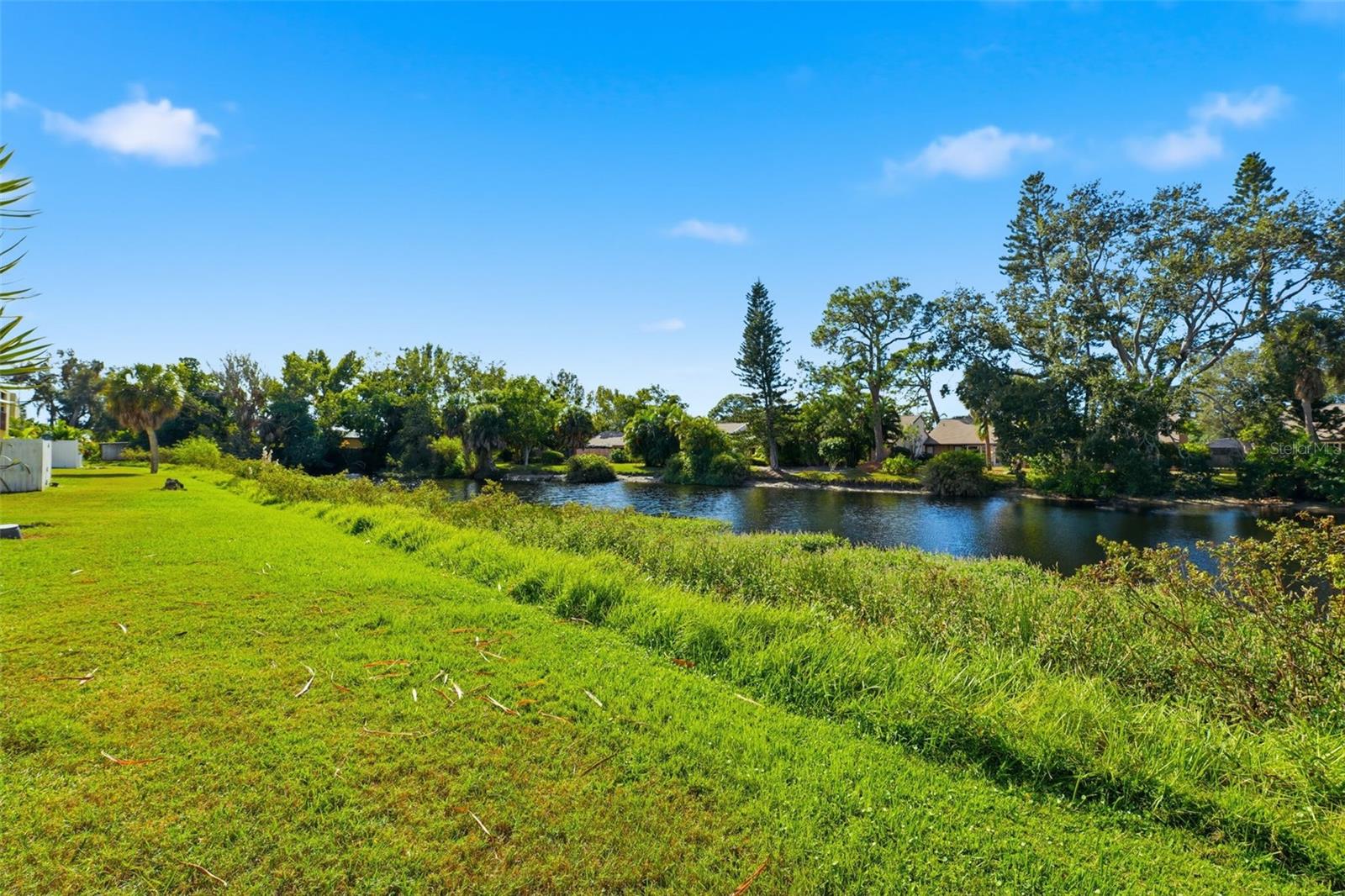 Image 24 of 31 For 3435 Clark Road 136