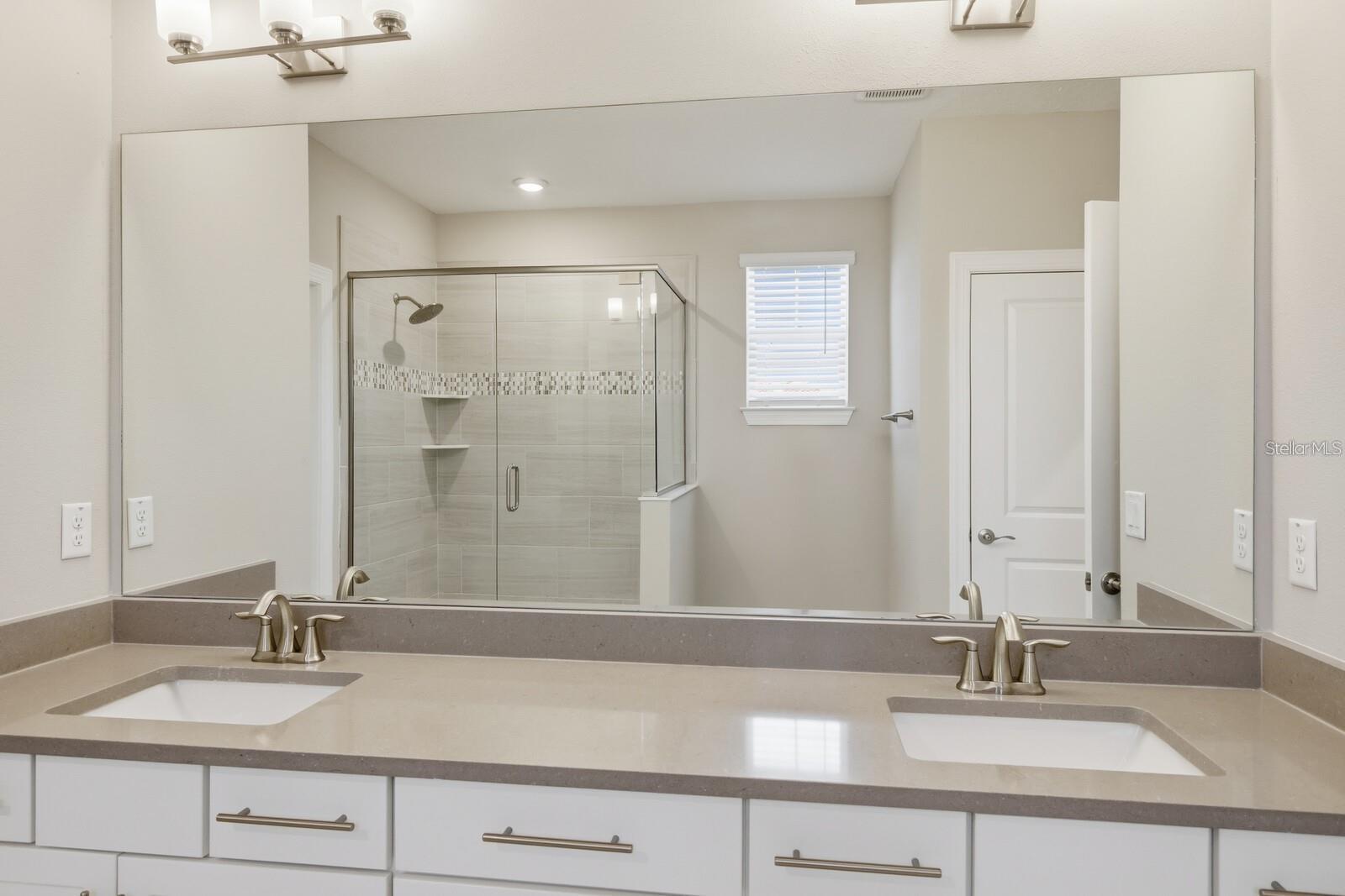 Image 64 of 89 For 13742 Green Hammock Place