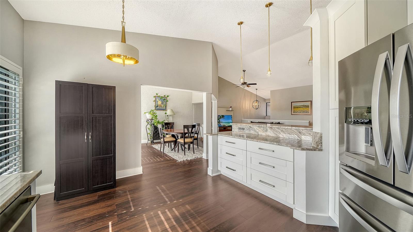 Image 18 of 53 For 5260 Heron Way 202