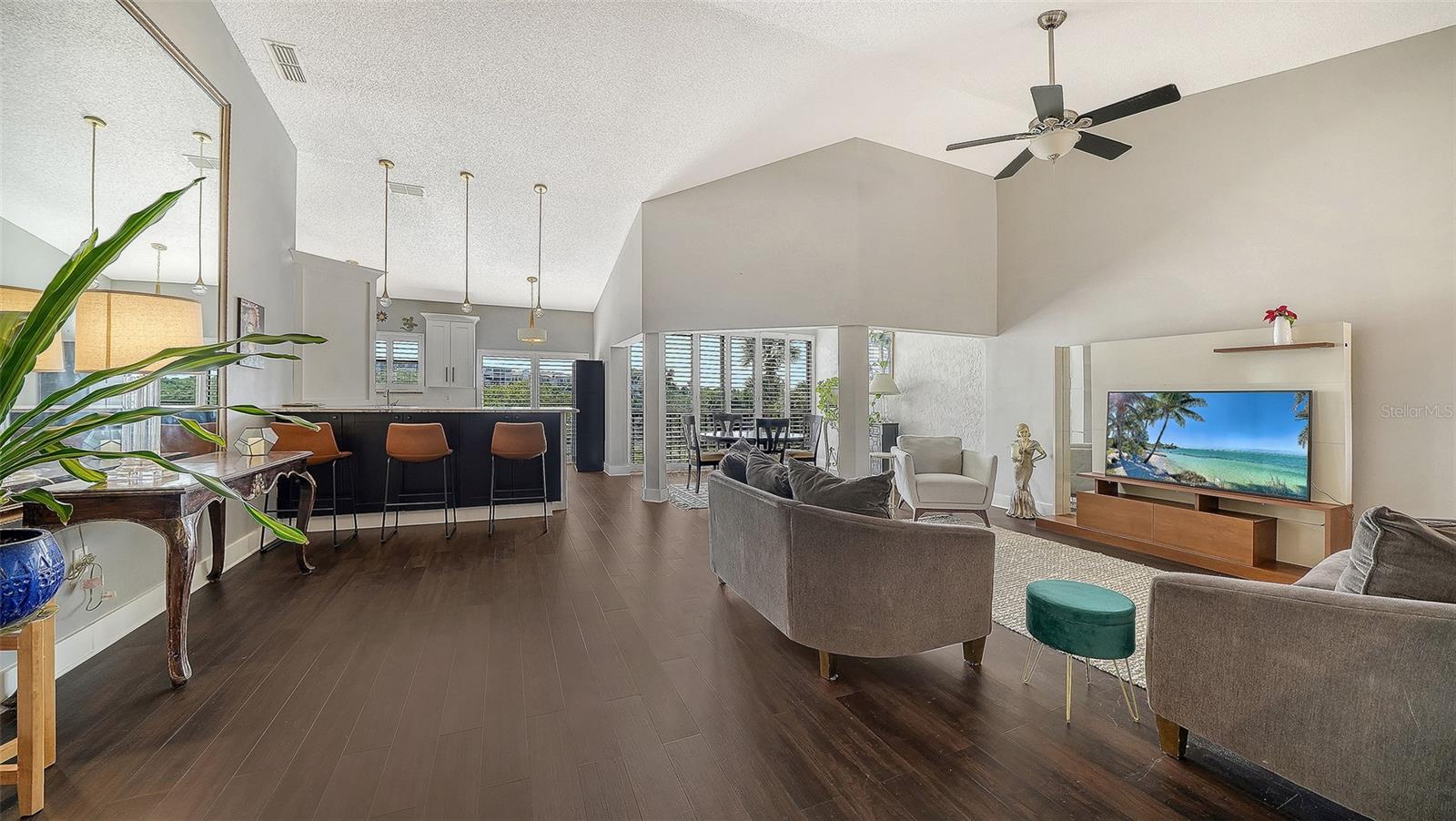 Image 5 of 53 For 5260 Heron Way 202